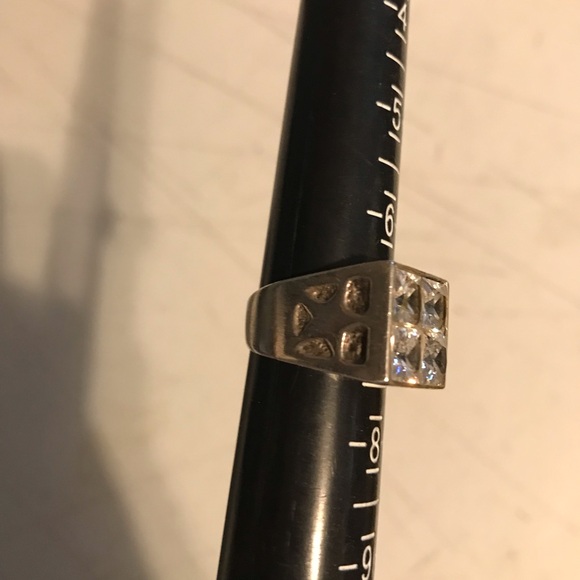 Unique Silver ring - Picture 4 of 5